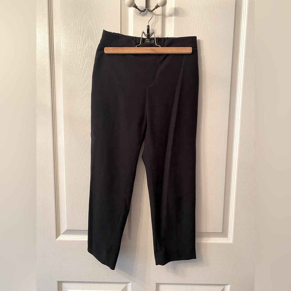 Black Banana Republic trousers